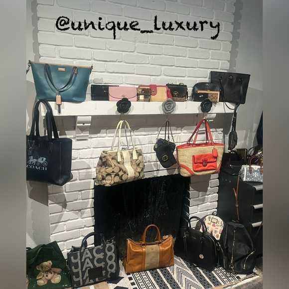 @unique_luxury SHARE SHOW NOTIFICATION. LIKE ❤️TO BE NOTIFIED - Picture 7 of 15